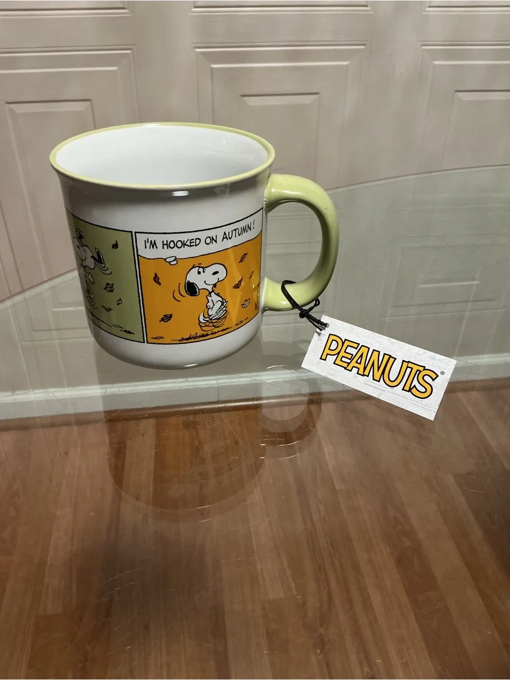 Brand New Peanuts Snoopy I'm Hooked On Autumn!21oz Mug By Gibson